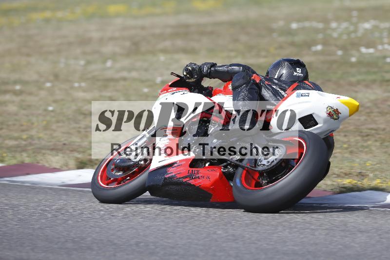 /37 09.08.2026  Pluess Motosport ADR/Freies Fahren/878